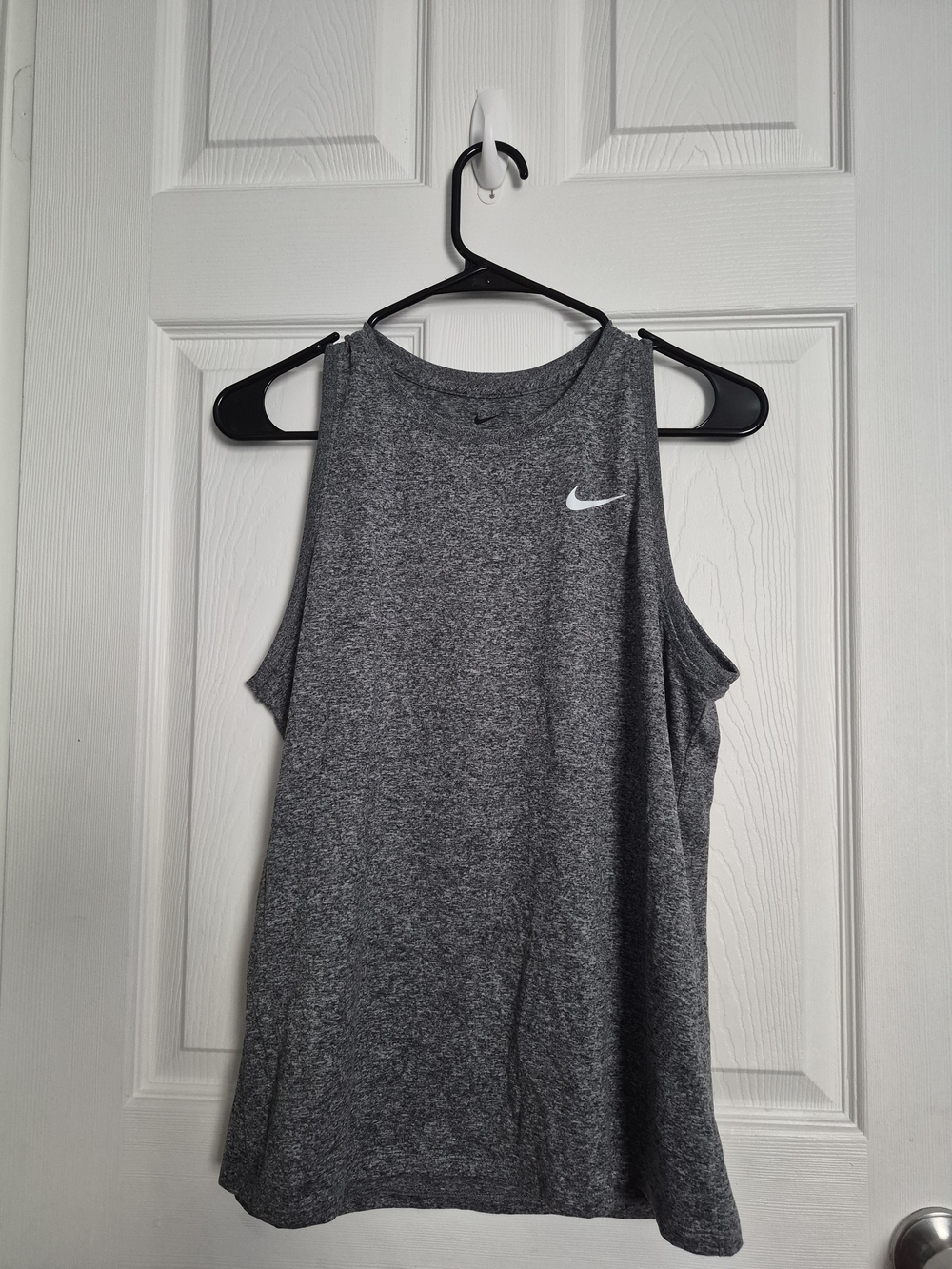 Nike Women's Gray Dri-FIT Athletic Tank Top